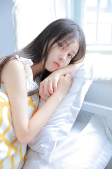 饭冈佳奈子在线